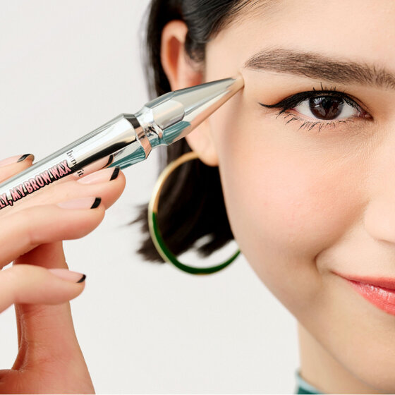 Model for Precisely, My Brow Wax
