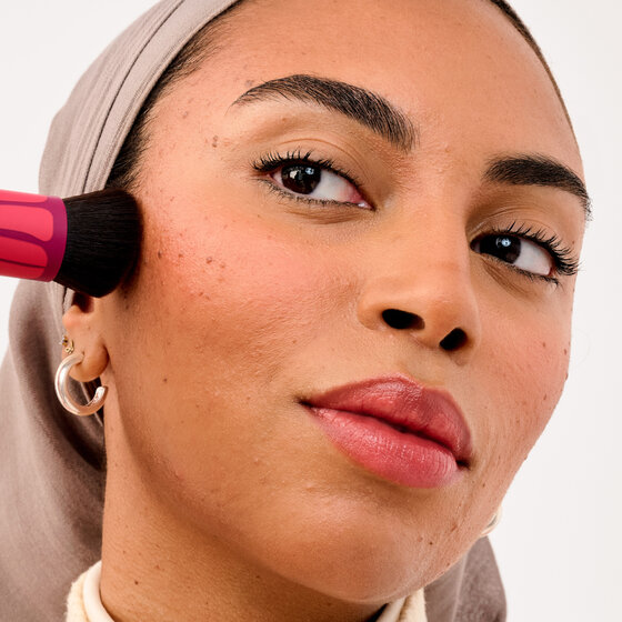 Model using Wave Maker to apply Hoola Wave