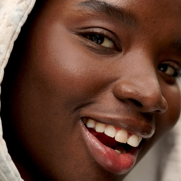 Lookin Porefessional