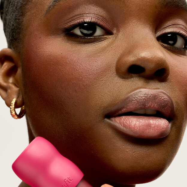 Play Daze Airy Liquid Blush